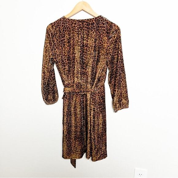 J Crew Leopard Print velvet wrap dress size 2 - Picture 8 of 9